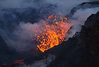Mount Etna volcano 2006, Side eruption, Martin Rietze