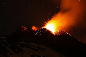 Vulcano Etna 1. April 2012 by Thorsten Boeckel