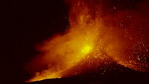 Vulkan Ätna Nov 2013, By Th. Boeckel